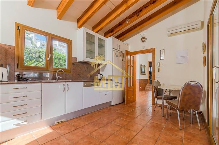 Image No.15-4 Bed Villa for sale