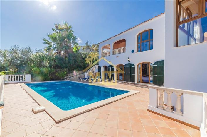 Image No.3-4 Bed Villa for sale