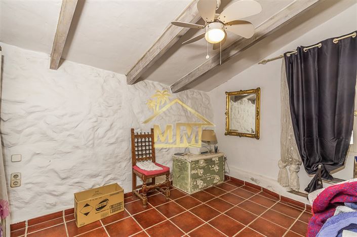 Image No.21-5 Bed Country House for sale