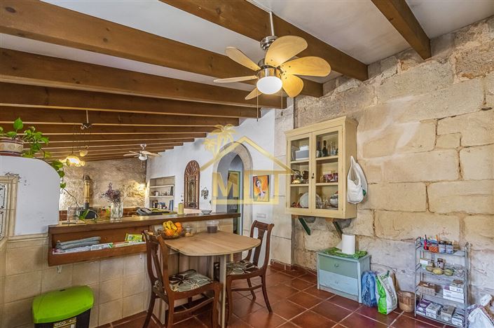 Image No.24-5 Bed Country House for sale