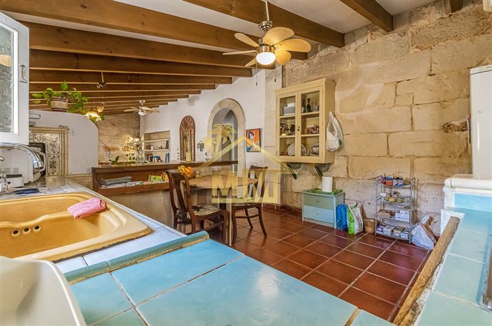 Image No.25-5 Bed Country House for sale