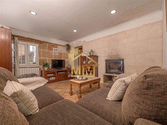 Image No.11-Country House for sale