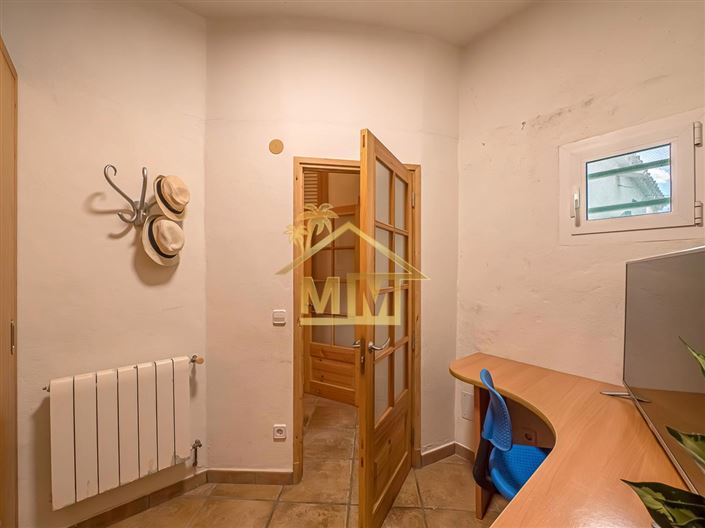 Image No.28-Country House for sale