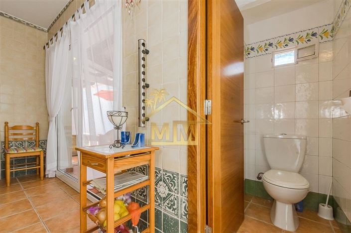 Image No.15-3 Bed House for sale