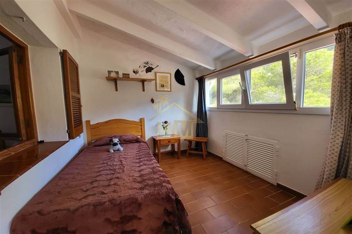 Image No.31-6 Bed Apartment for sale