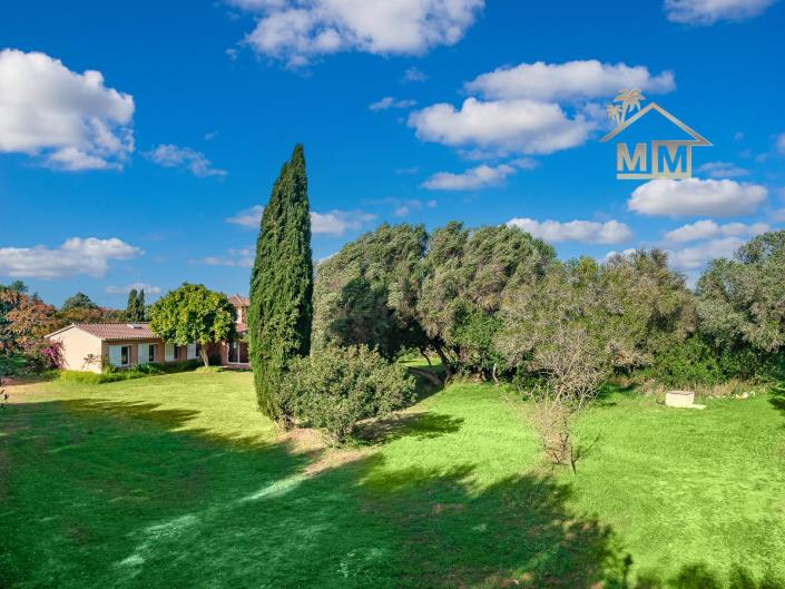 Image No.9-3 Bed Villa for sale