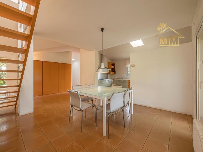 Image No.19-3 Bed Villa for sale