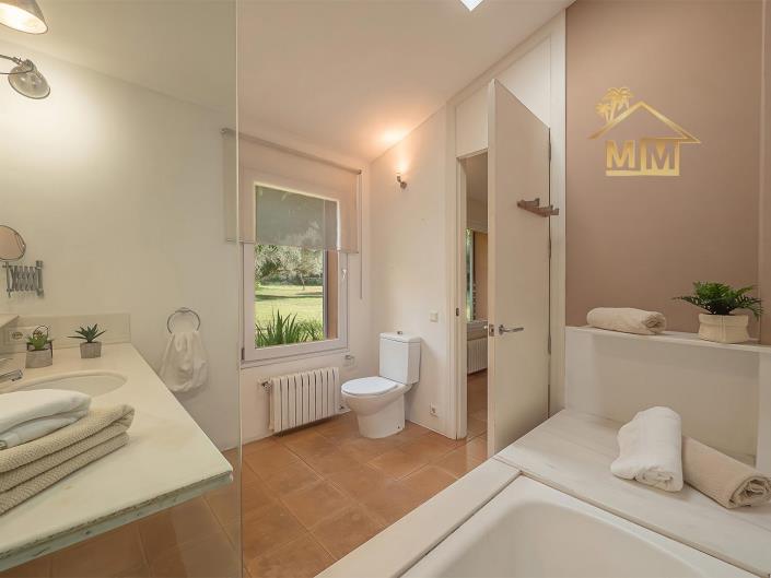 Image No.33-3 Bed Villa for sale