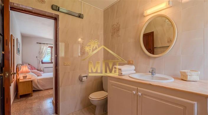 Image No.45-4 Bed Villa for sale