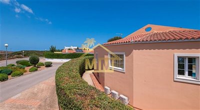 chalet-en-cala-llonga-002-1-1170x648-1