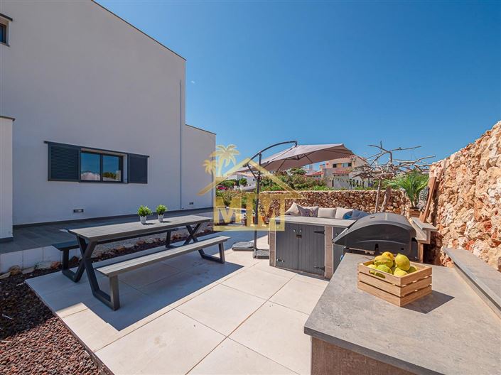 Image No.14-3 Bed Villa for sale