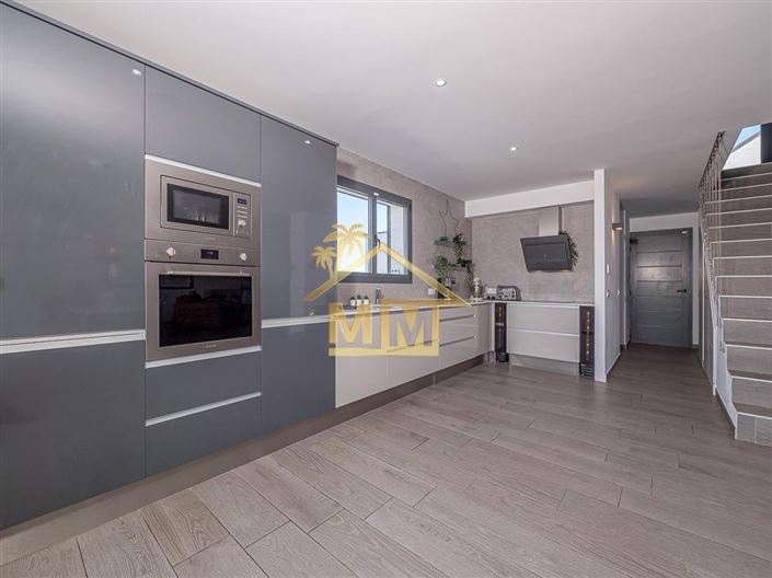 Image No.22-3 Bed Villa for sale