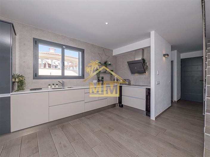 Image No.23-3 Bed Villa for sale