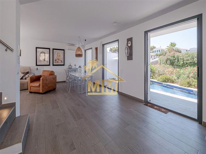 Image No.24-3 Bed Villa for sale