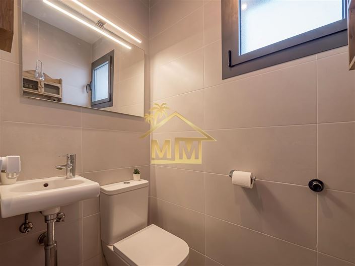 Image No.26-3 Bed Villa for sale