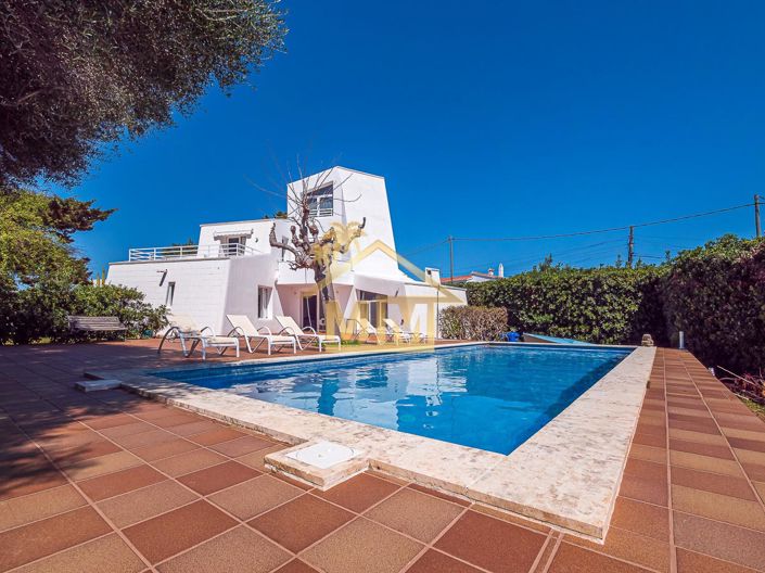 Image No.14-8 Bed Villa for sale