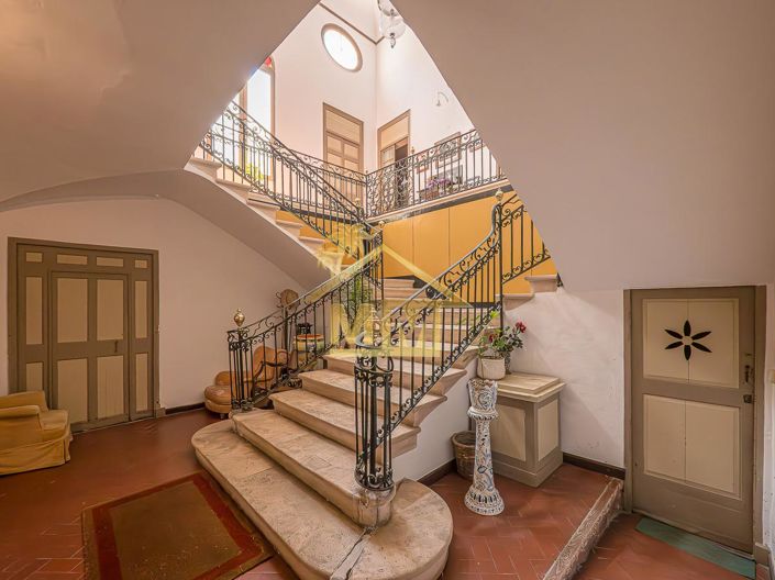 Image No.2-Maison de 8 chambres à vendre à Mahón