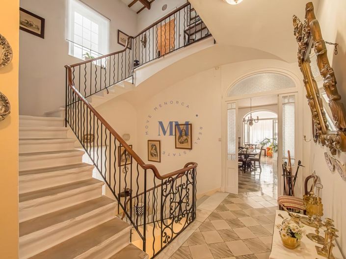 Image No.10-5 Bed Townhouse for sale