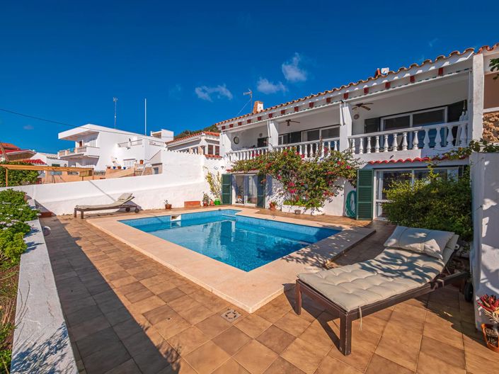 Image No.19-3 Bed House for sale