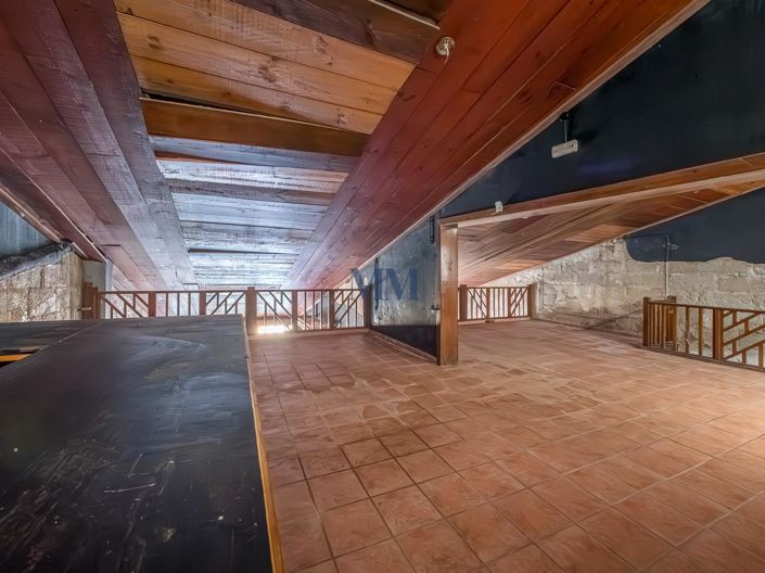 Image No.18-4 Bed Property for sale