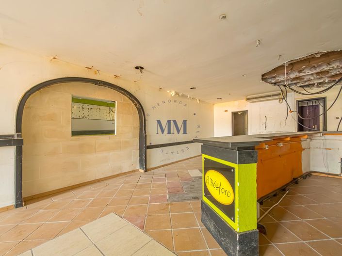 Image No.5-4 Bed Property for sale