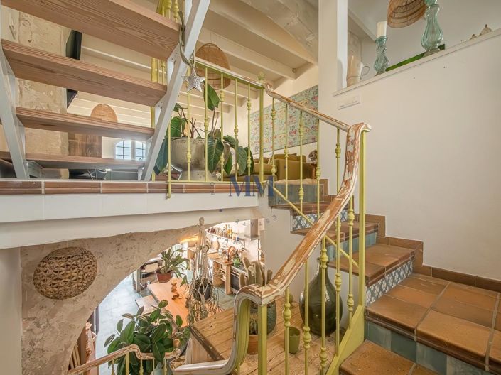 Image No.9-2 Bed House for sale