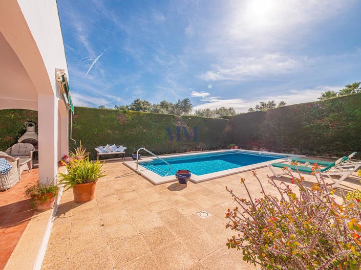 Image No.10-3 Bed Villa for sale