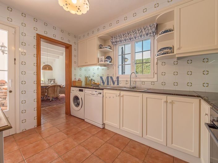 Image No.17-3 Bed Villa for sale