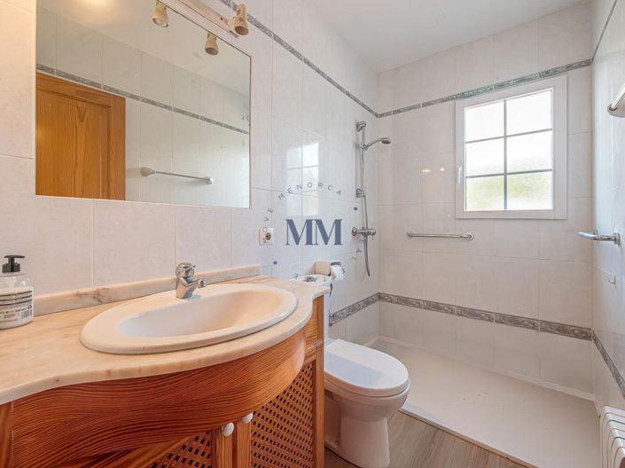 Image No.21-3 Bed Villa for sale