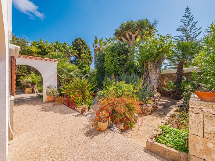 Image No.25-3 Bed Country House for sale