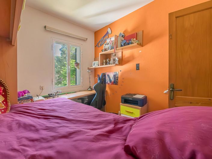 Image No.21-3 Bed Apartment for sale