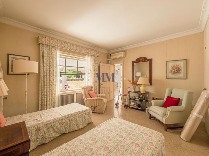 Image No.23-4 Bed House for sale