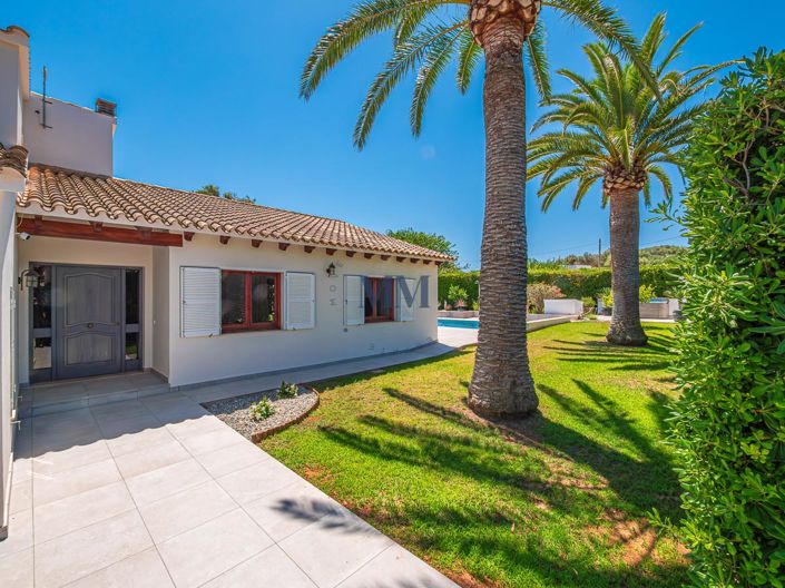 Image No.35-4 Bed Villa for sale