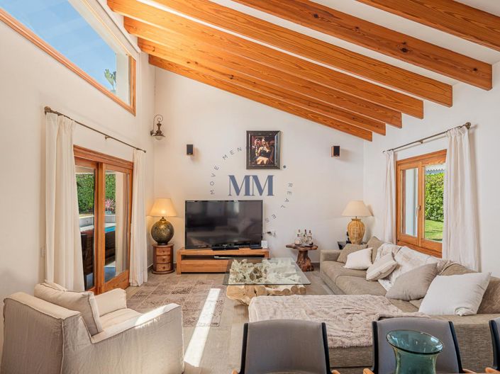 Image No.6-4 Bed Villa for sale