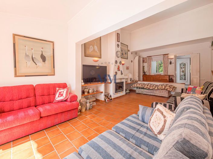 Image No.10-4 Bed Villa for sale