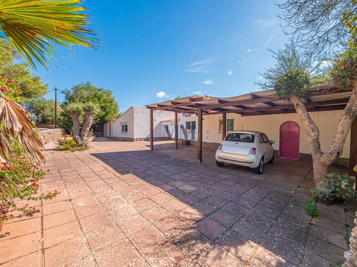 Image No.29-4 Bed Villa for sale