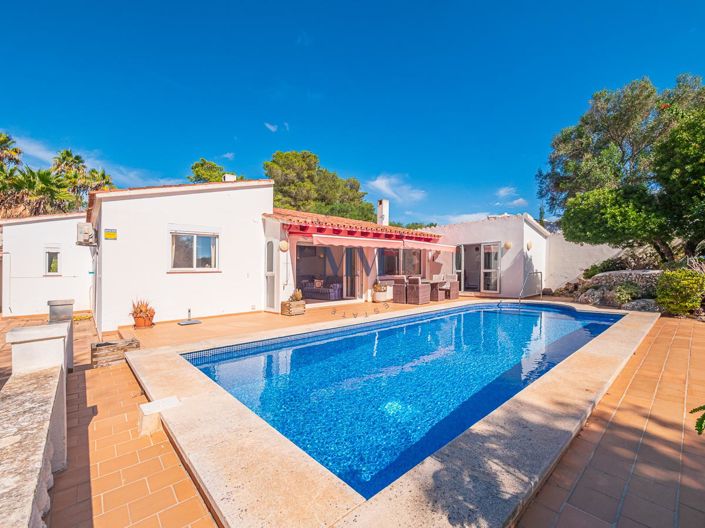 Image No.3-4 Bed Villa for sale