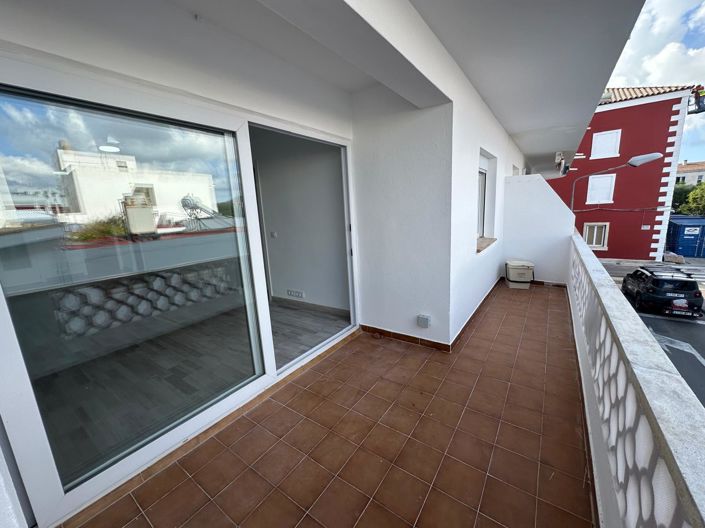 Image No.19-3 Bed Apartment for sale