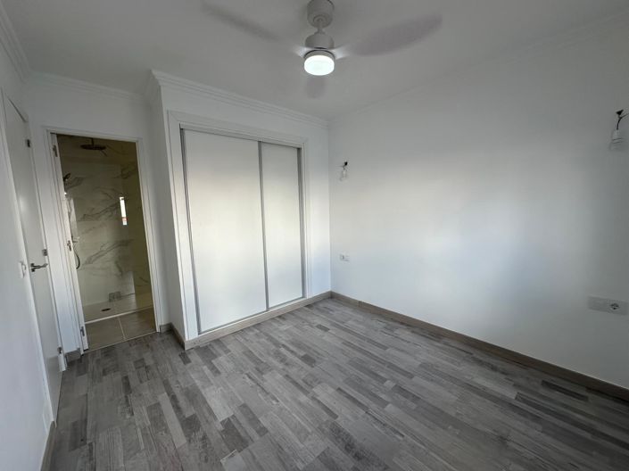 Image No.8-3 Bed Apartment for sale