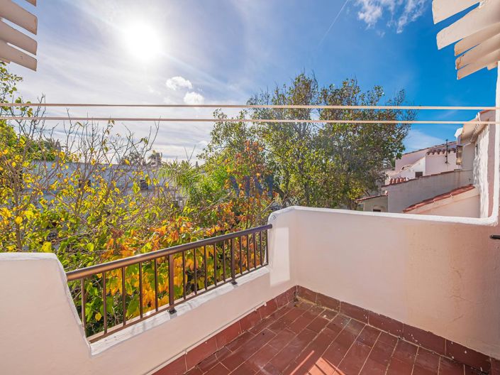 Image No.17-4 Bed Duplex for sale