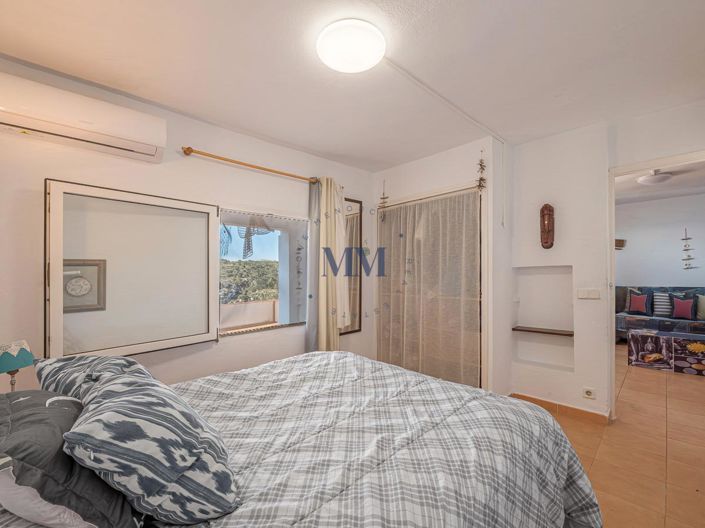 Image No.23-2 Bed Apartment for sale