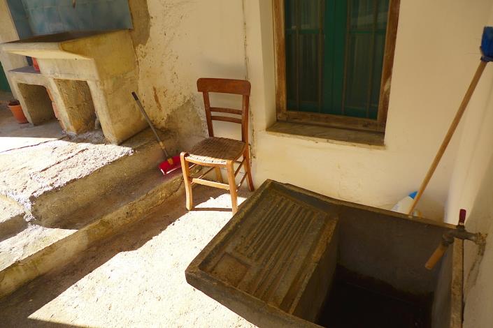 Image No.9-Maison de campagne de 2 chambres à vendre à Cosenza