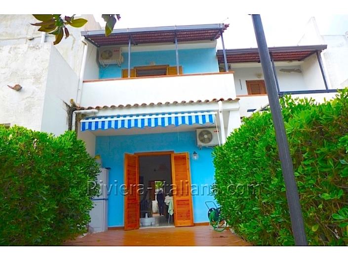 Image No.3-Maison / Villa de 2 chambres à vendre à Scalea