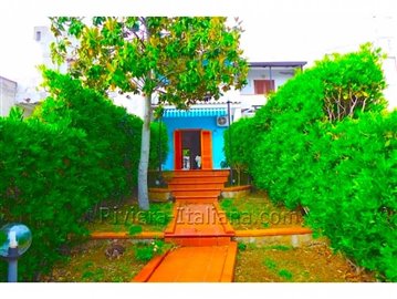 Maison / Villa de 2 chambres à vendre à Scalea