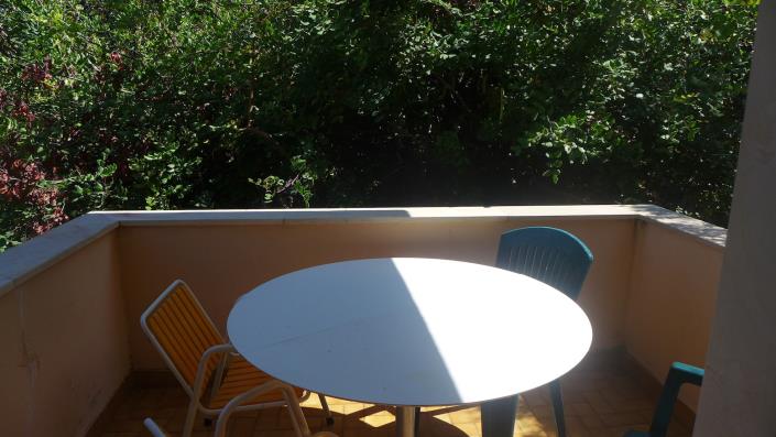 Image No.26-2 Bed Townhouse for sale