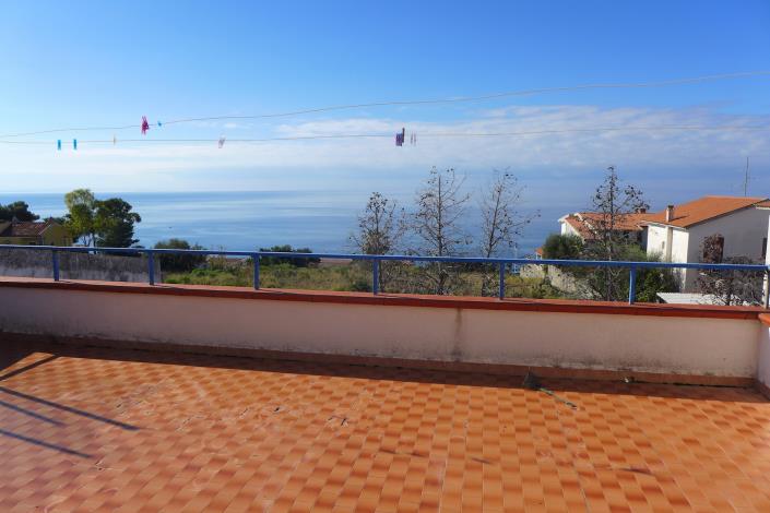 Image No.3-3 Bed Townhouse for sale