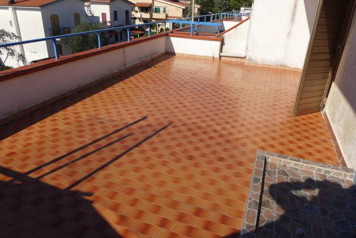 Image No.26-3 Bed Townhouse for sale