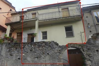 2 Bed Townhouse for sale