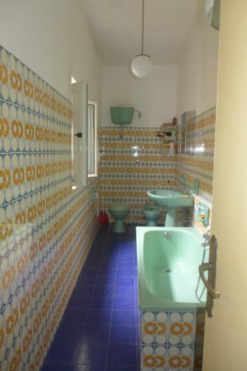 Image No.10-2 Bed Townhouse for sale