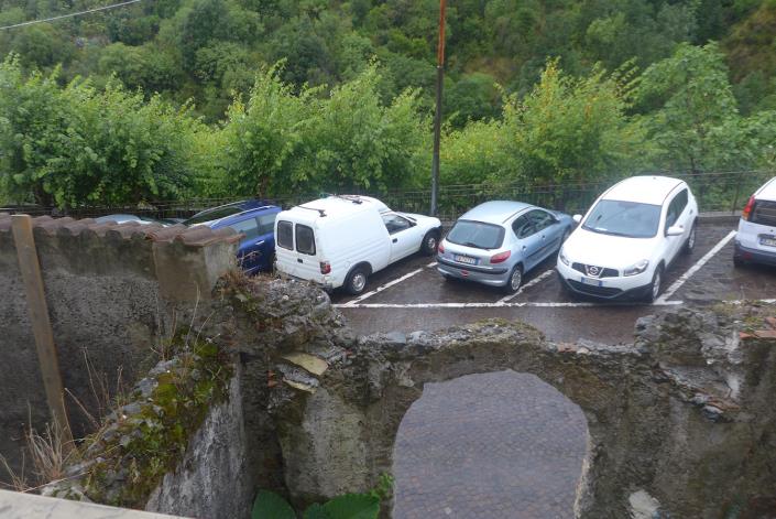 Image No.13-2 Bed Townhouse for sale